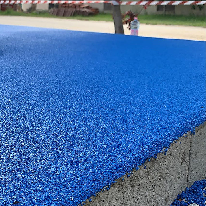 Stobitan P- sistem permeabil in 2 straturi, baza elastica din granule SBR + strat granule EPDM