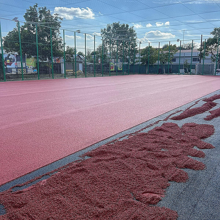 Stobitan P- sistem permeabil in 2 straturi, baza elastica din granule SBR + strat granule EPDM